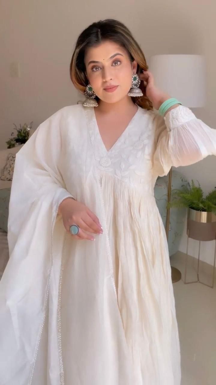 Focus on Style: Flowy White V-Neck Anarkali Dress