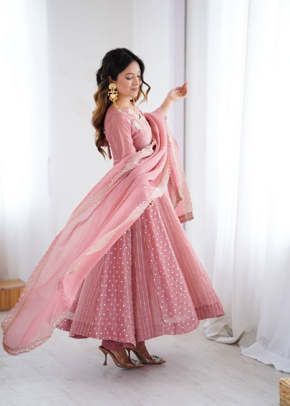 Anarkali Gown With Crunchy Silk With Fully Flair