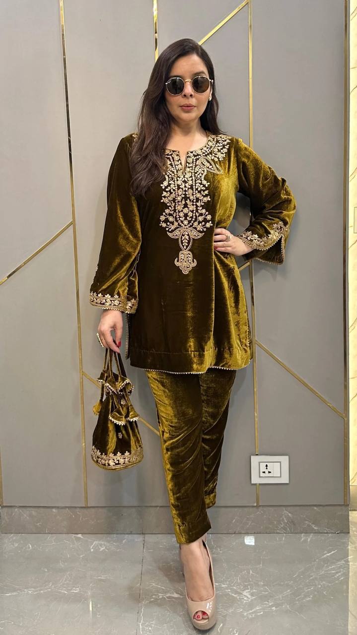 Velvet Embroidered Kurti Pant Set
