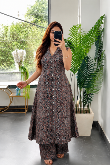 Women's Premium Famous Printed Anarkali Kurta