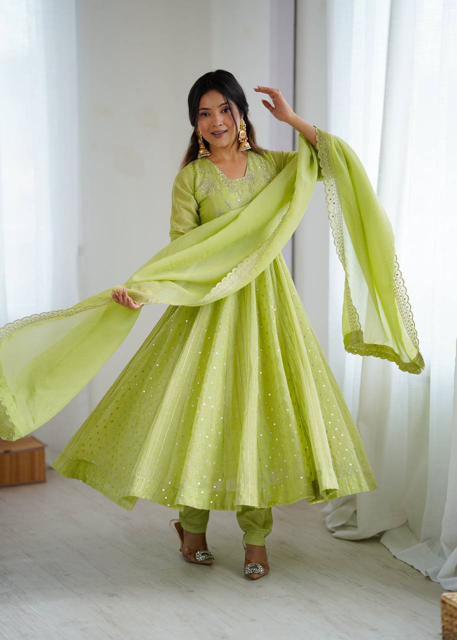 Classic Ethnic Anarkali Kurta Set – Ready to Wear