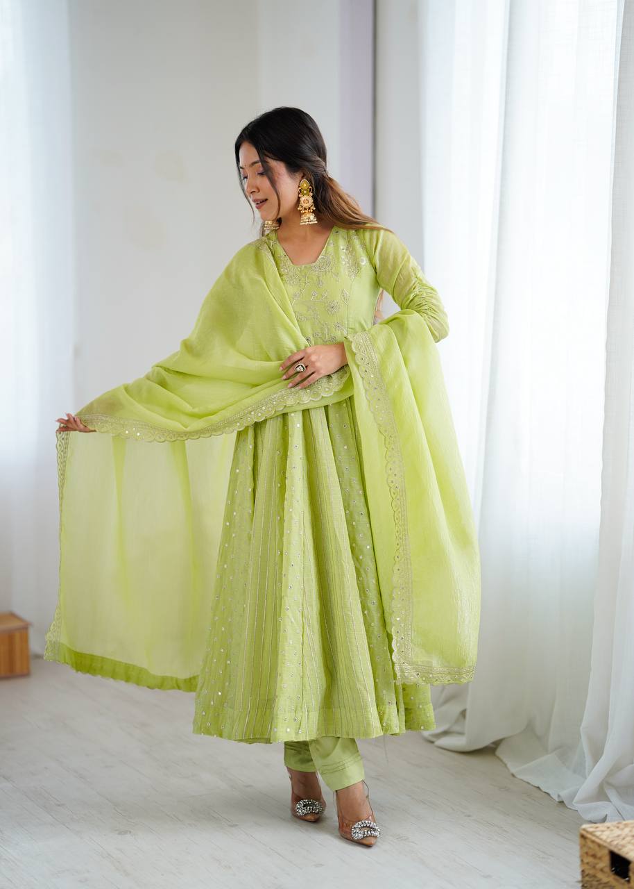 Classic Ethnic Anarkali Kurta Set – Ready to Wear