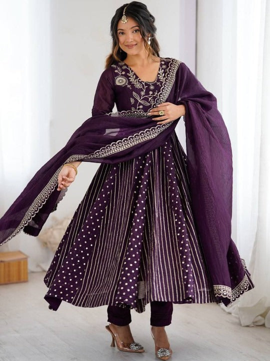 Classic Ethnic Anarkali Kurta Set – Ready to Wear
